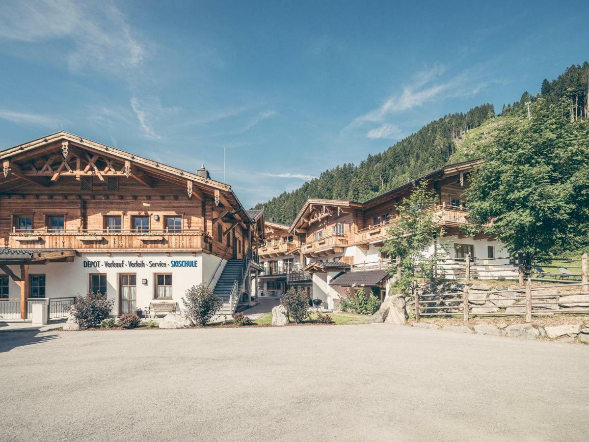 Feriendorf Joggler - Chalets Nahe Der Gondel Zell am Ziller Exterior photo