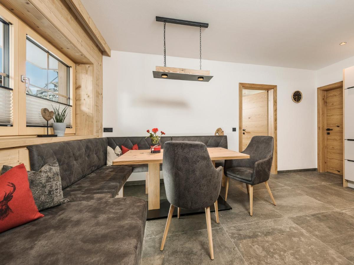 Feriendorf Joggler - Chalets Nahe Der Gondel Zell am Ziller Exterior photo